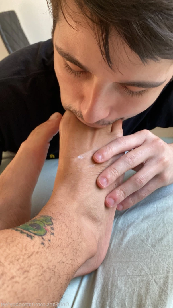 tattooboyfeet Onlyfans leaked photo 12948872 on Hotleaks.tv