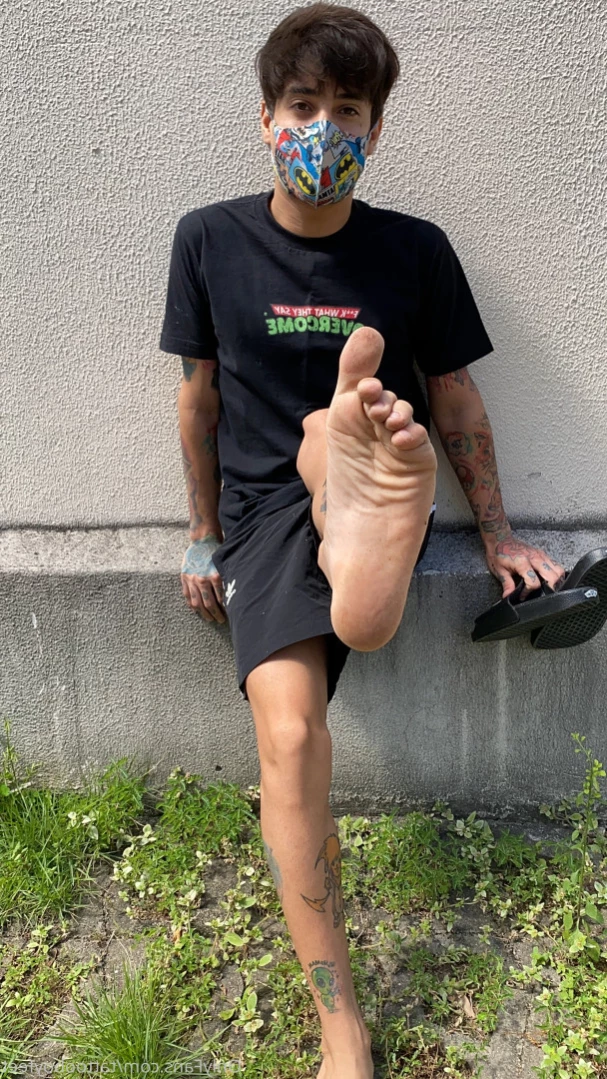 tattooboyfeet Onlyfans leaked photo 13295363 on Hotleaks.tv