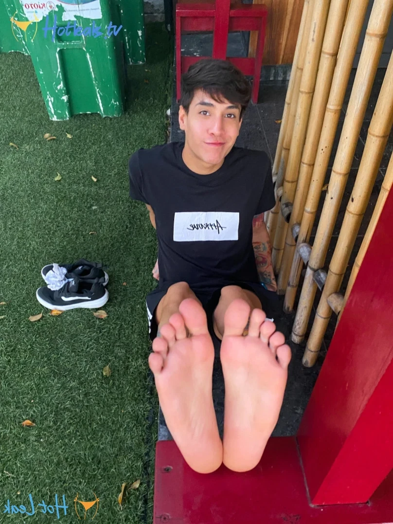 tattooboyfeet Onlyfans leaked photo 13321301 on Hotleaks.tv