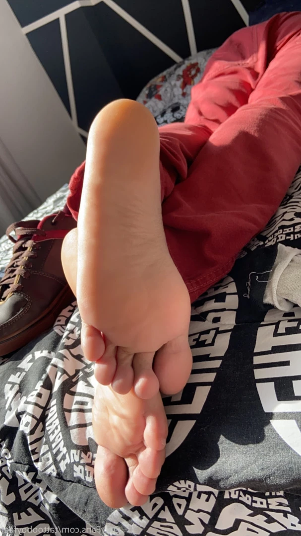 tattooboyfeet Onlyfans leaked photo 13521407 on Hotleaks.tv