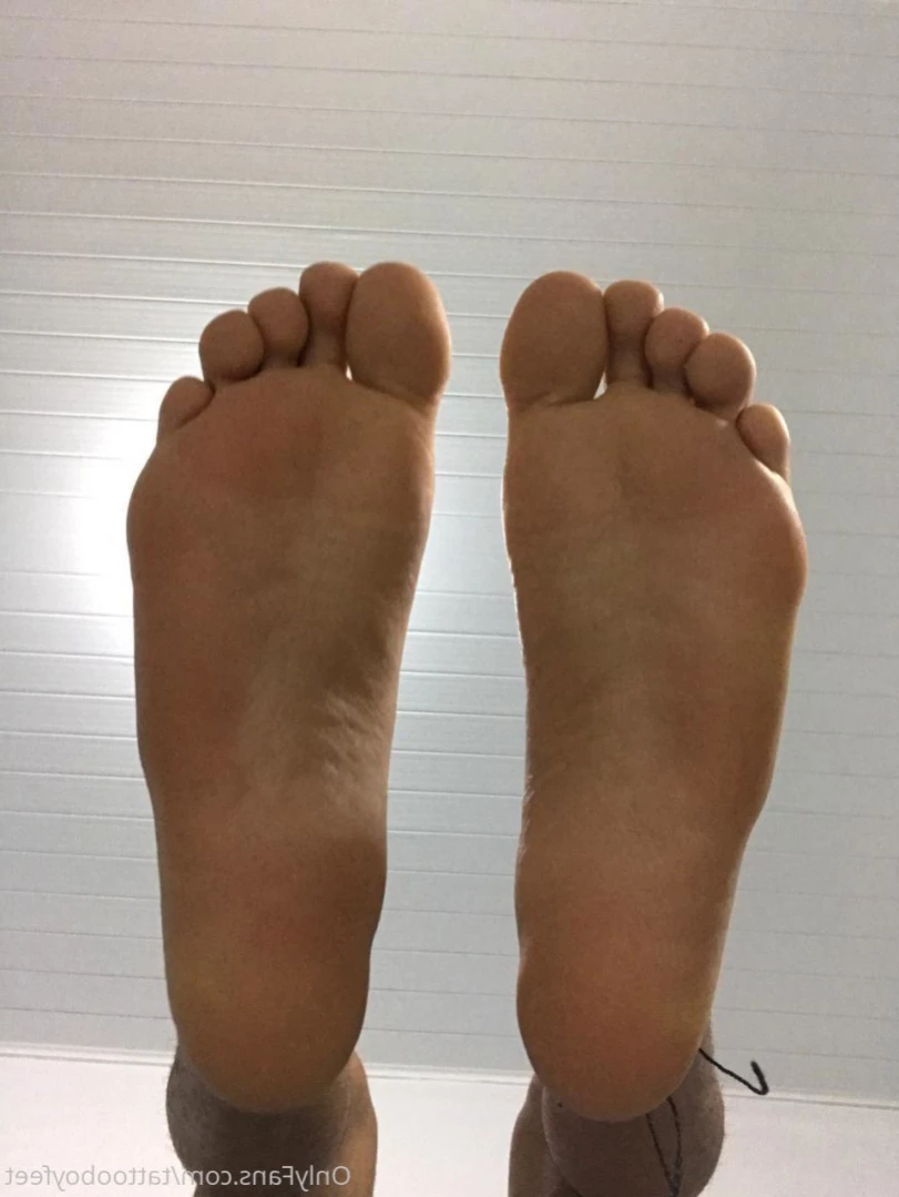 tattooboyfeet Onlyfans leaked photo 14691680 on Hotleaks.tv