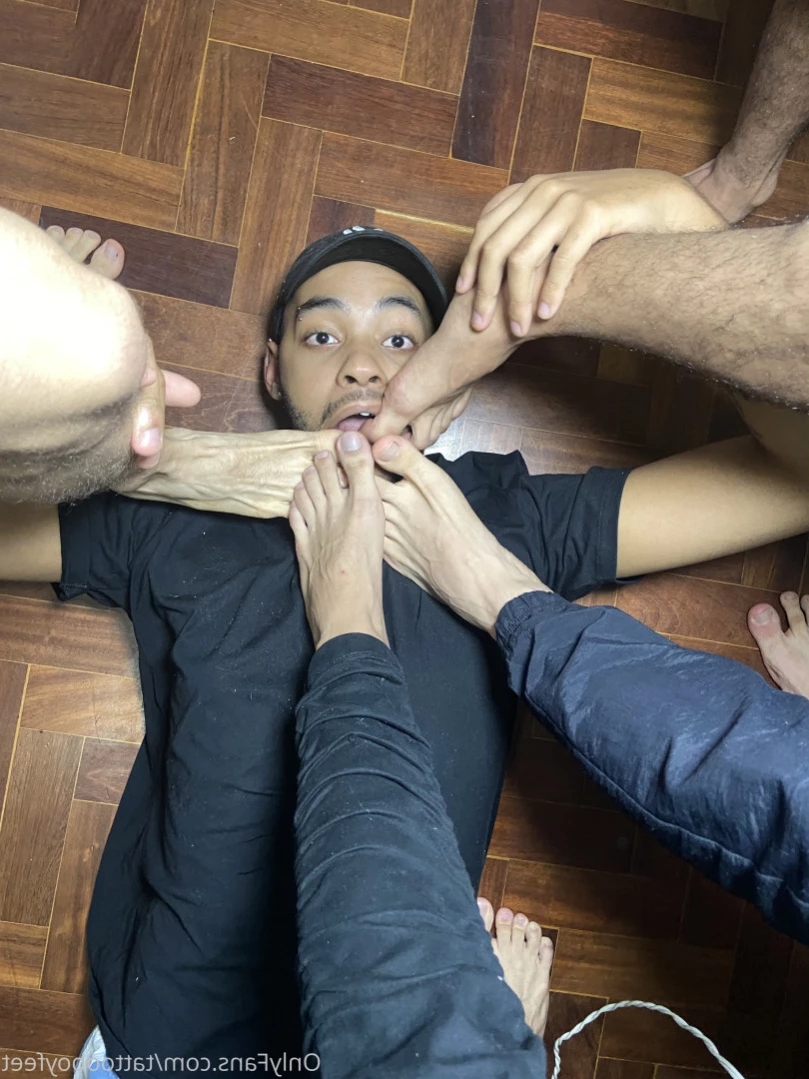tattooboyfeet Onlyfans leaked photo 14892329 on Hotleaks.tv
