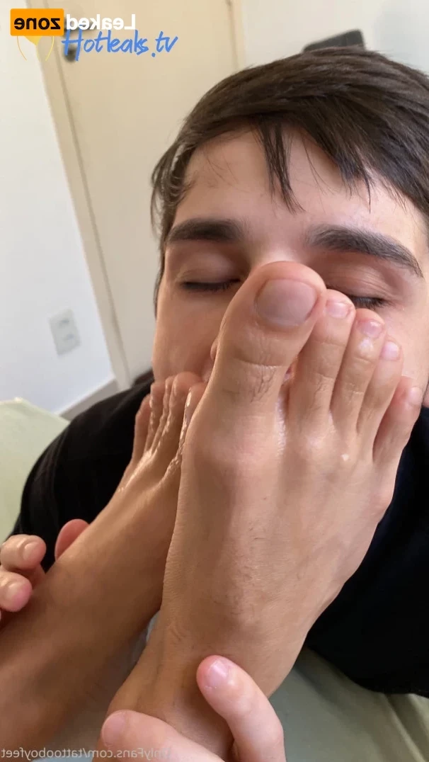 tattooboyfeet Onlyfans leaked photo 14987900 on Hotleaks.tv