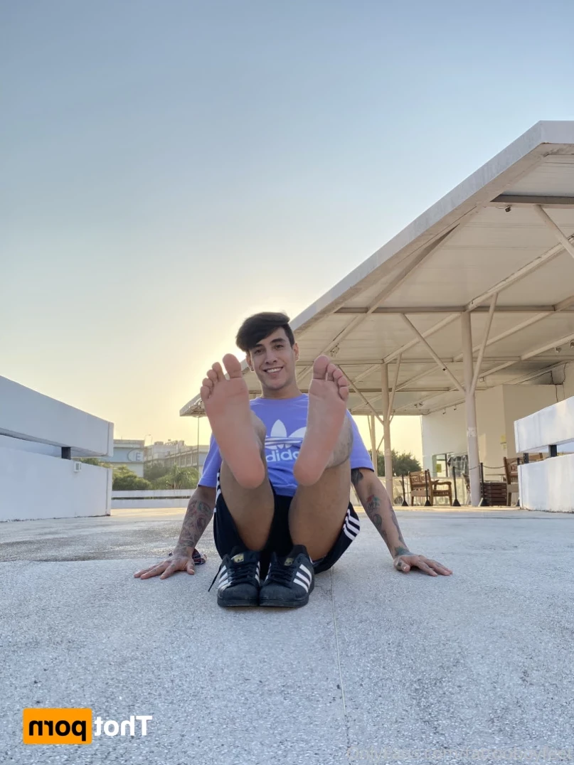 tattooboyfeet Onlyfans leaked photo 15255252 on Hotleaks.tv