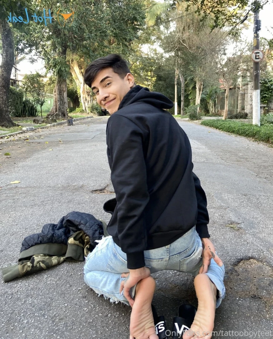 tattooboyfeet Onlyfans leaked photo 15844314 on Hotleaks.tv