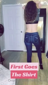 7945929