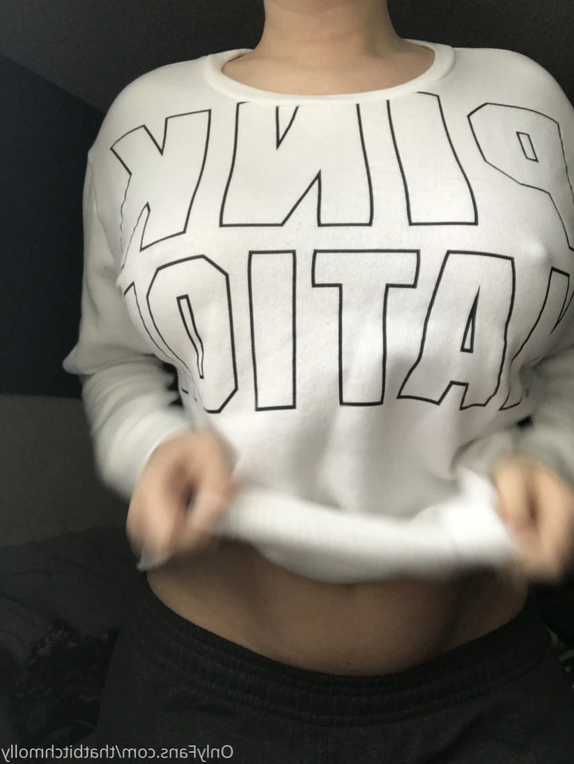 Molly [ thatbitchmolly ] Onlyfans leaked photo 13825049 on Hotleaks.tv
