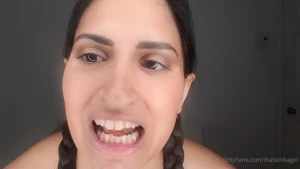 Big tongue daddy's girl and JOI queen 🥵🧸 [ thatdaddysgirl ] Onlyfans leaked video 7945576 on Hotleaks.tv