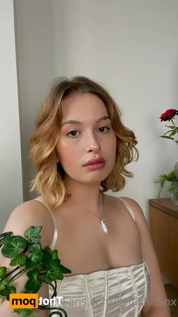Kat 🌱 [ britishminx ] Onlyfans leaked photo 14425262 on Hotleaks.tv