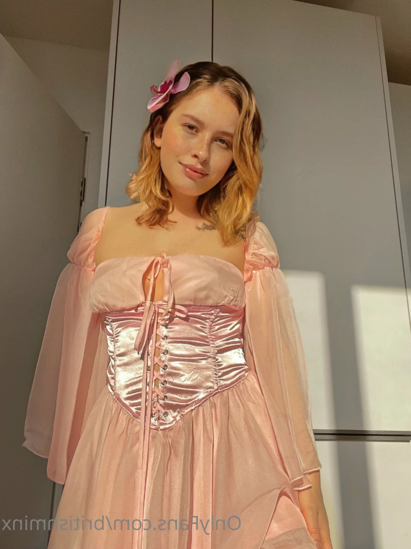 Kat 🌱 [ britishminx ] Onlyfans leaked photo 14426312 on Hotleaks.tv