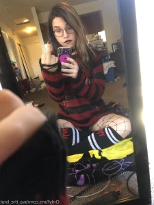 9073769