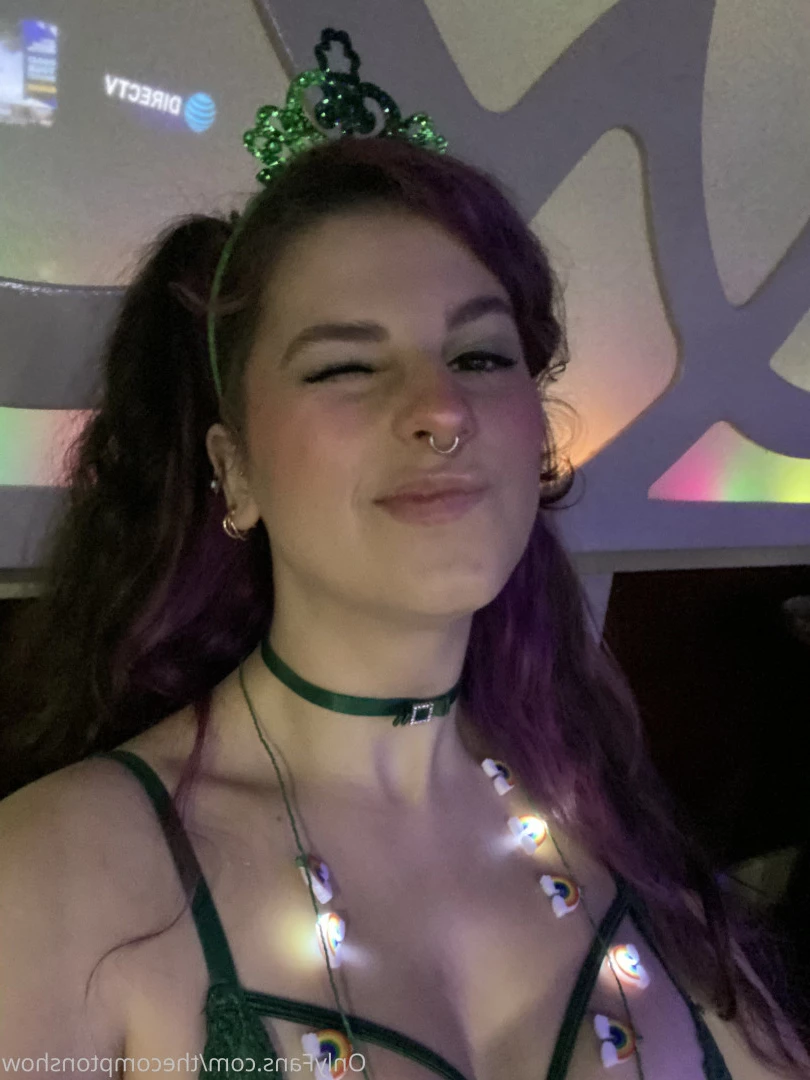 Alex Arabella  (ﾉ◕ヮ◕)ﾉ*:･ﾟ✧ [ alexarabellaa ] Onlyfans leaked photo 8860376 on Hotleaks.tv
