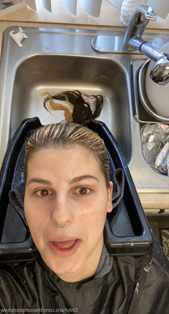 Alex Arabella  (ﾉ◕ヮ◕)ﾉ*:･ﾟ✧ [ alexarabellaa ] Onlyfans leaked photo 8861326 on Hotleaks.tv