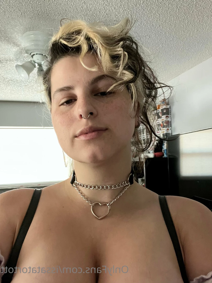 Alex Arabella  (ﾉ◕ヮ◕)ﾉ*:･ﾟ✧ [ alexarabellaa ] Onlyfans leaked photo 8861453 on Hotleaks.tv