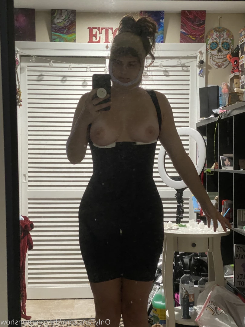Alex Arabella  (ﾉ◕ヮ◕)ﾉ*:･ﾟ✧ [ alexarabellaa ] Onlyfans leaked photo 8861955 on Hotleaks.tv