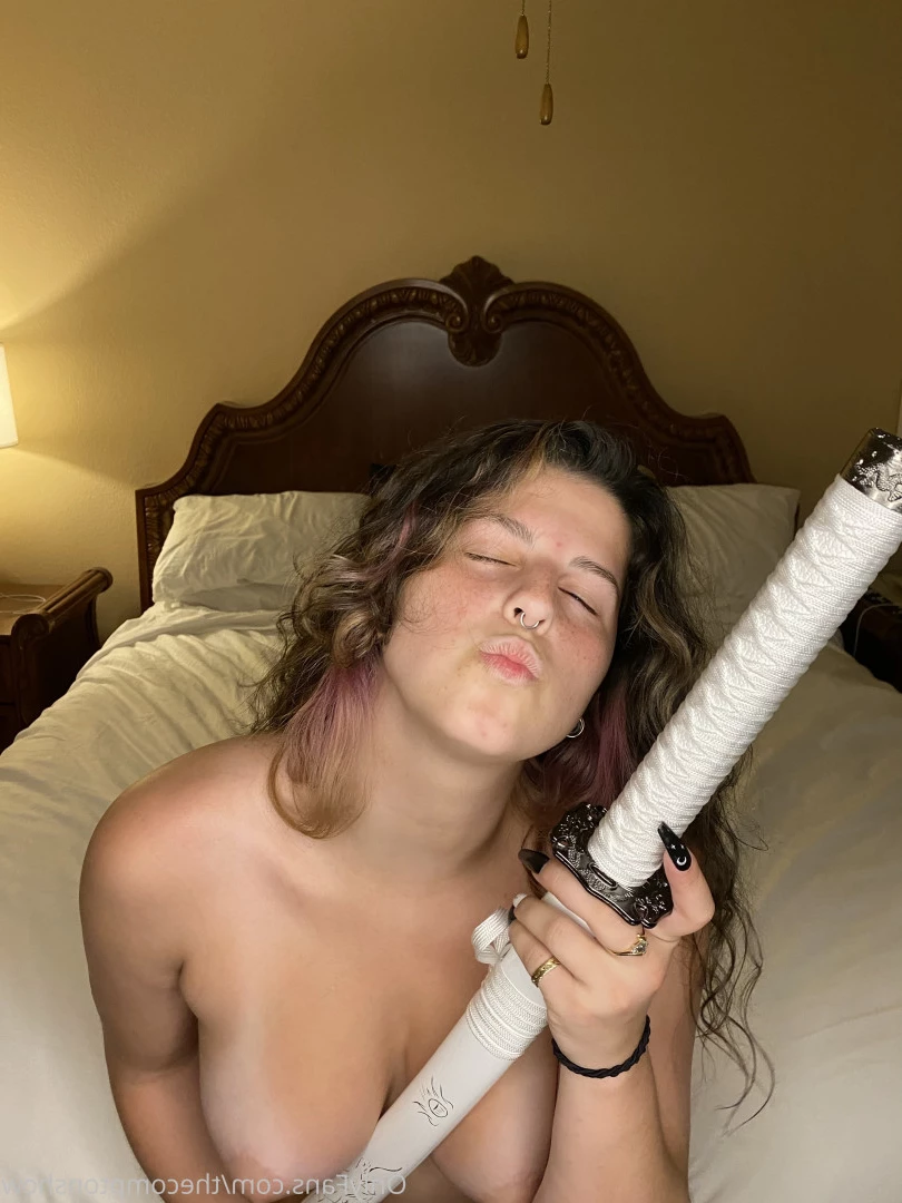 Alex Arabella  (ﾉ◕ヮ◕)ﾉ*:･ﾟ✧ [ alexarabellaa ] Onlyfans leaked photo 8862597 on Hotleaks.tv