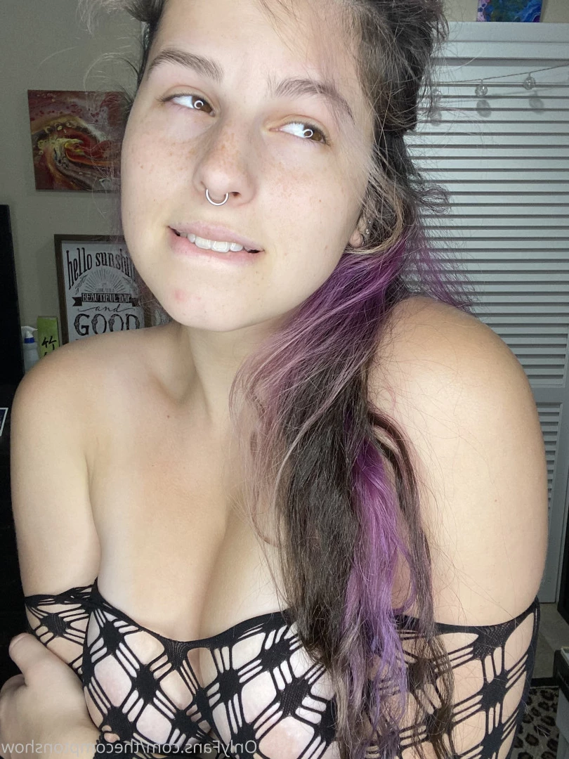 Alex Arabella  (ﾉ◕ヮ◕)ﾉ*:･ﾟ✧ [ alexarabellaa ] Onlyfans leaked photo 8863352 on Hotleaks.tv