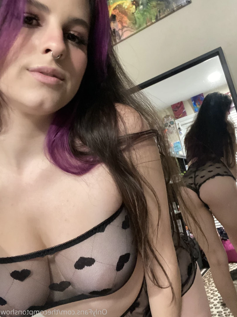 Alex Arabella  (ﾉ◕ヮ◕)ﾉ*:･ﾟ✧ [ alexarabellaa ] Onlyfans leaked photo 8863423 on Hotleaks.tv