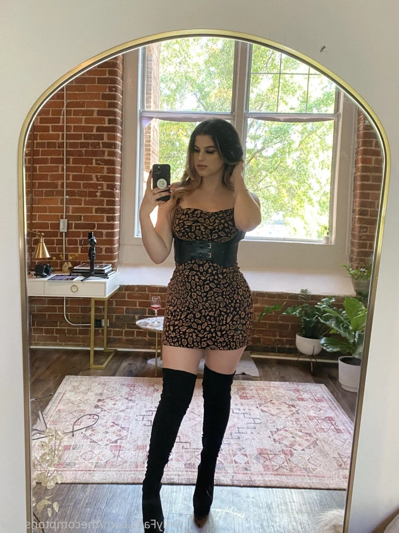 Alex Arabella  (ﾉ◕ヮ◕)ﾉ*:･ﾟ✧ [ alexarabellaa ] Onlyfans leaked photo 8863500 on Hotleaks.tv