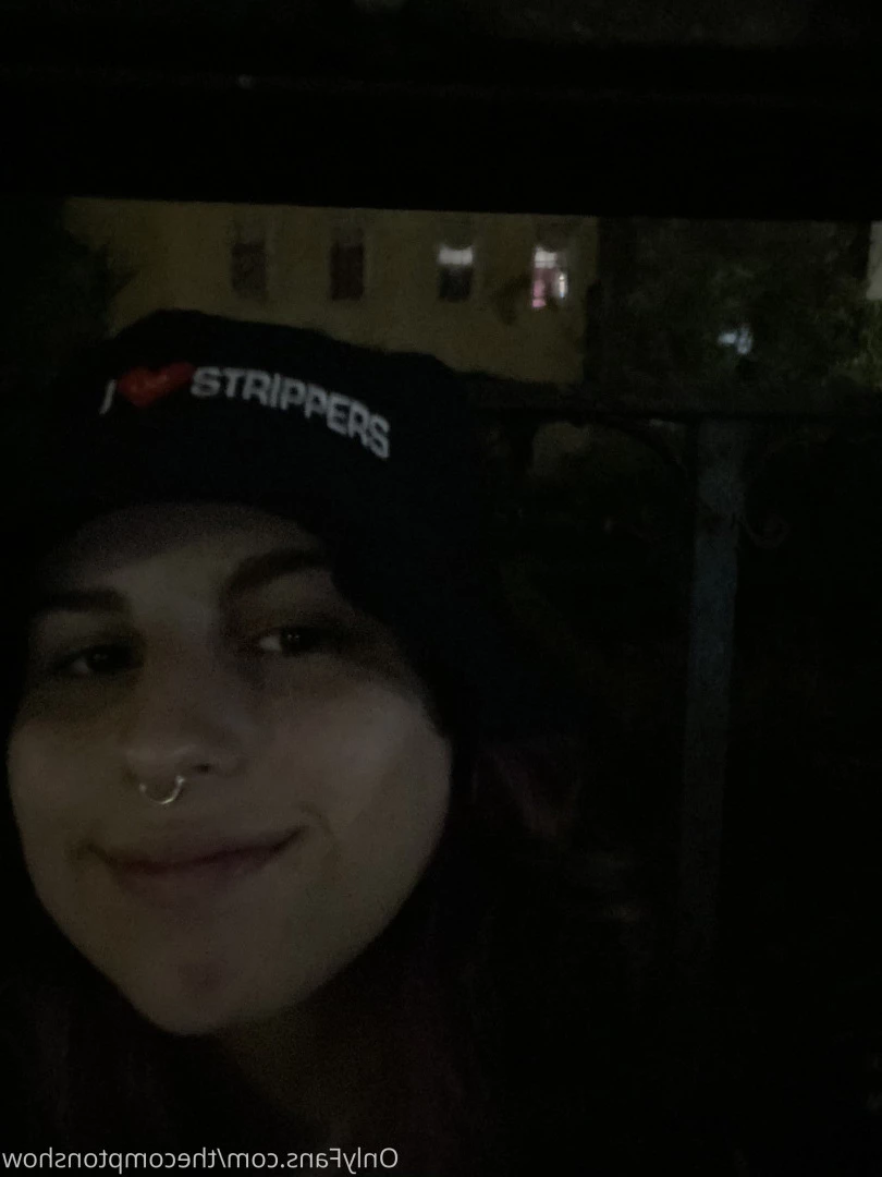 Alex Arabella  (ﾉ◕ヮ◕)ﾉ*:･ﾟ✧ [ alexarabellaa ] Onlyfans leaked photo 8866341 on Hotleaks.tv