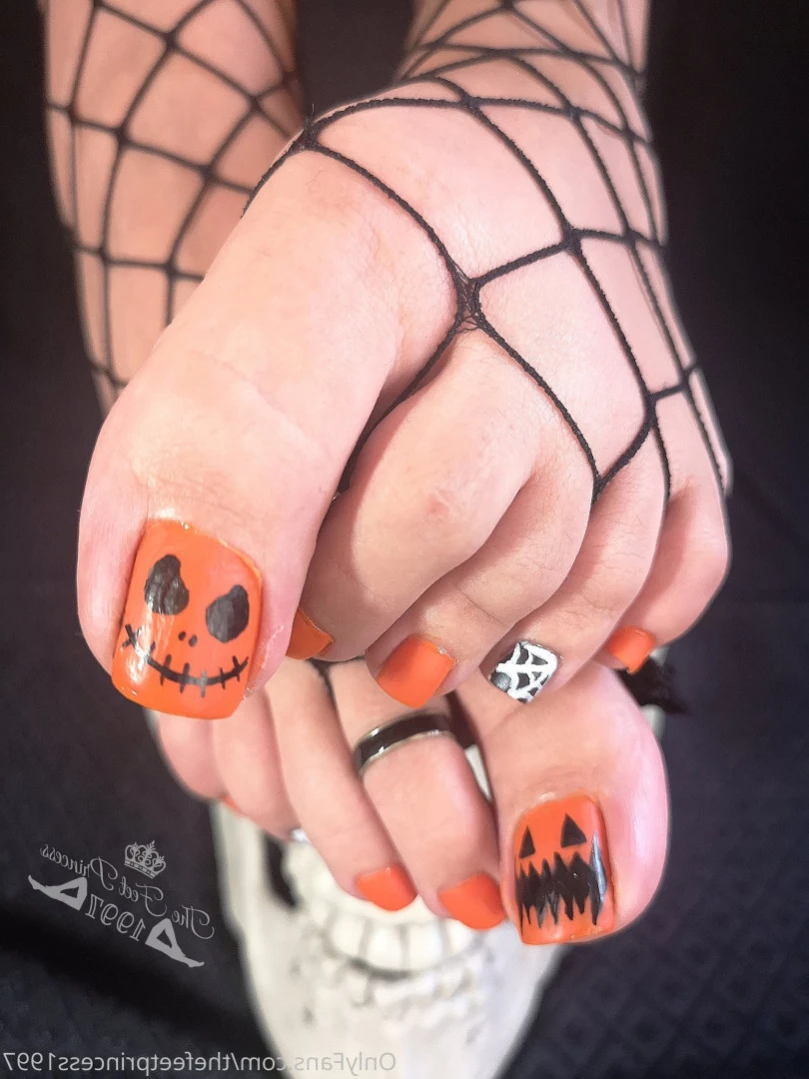 thefeetprincess1997 Onlyfans leaked photo 12304873 on Hotleaks.tv