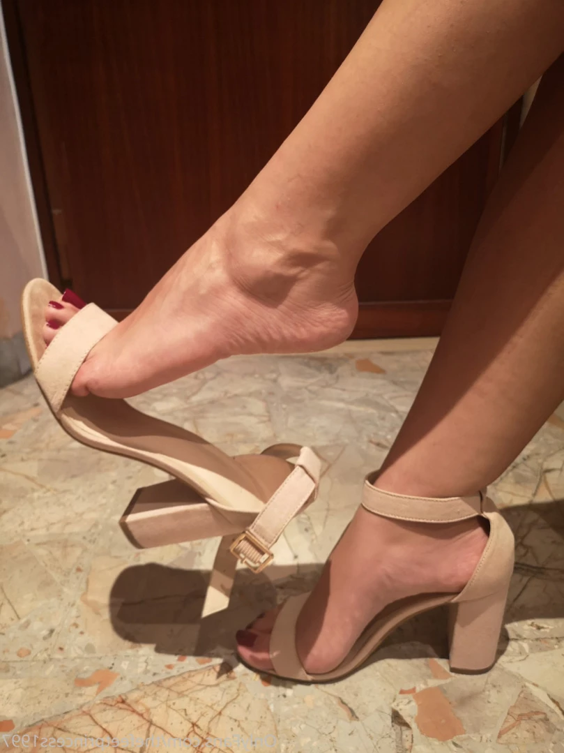 thefeetprincess1997 Onlyfans leaked photo 13444197 on Hotleaks.tv