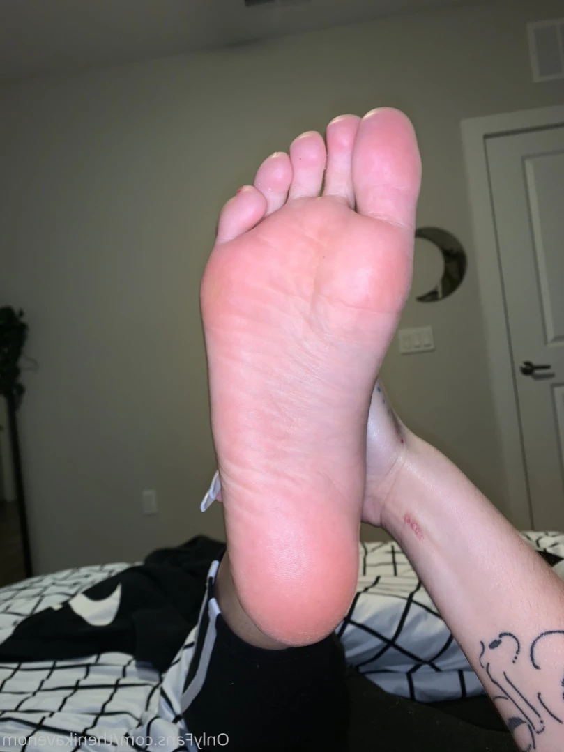 Nika Venom 🦋🌙 [ thenikavenom ] Onlyfans leaked photo 14312886 on Hotleaks.tv