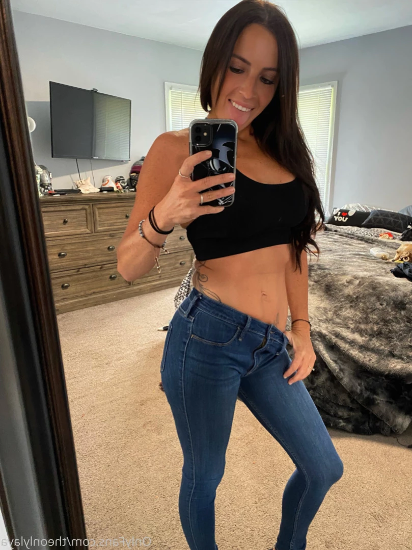 Laya [ theonlylaya ] Onlyfans leaked photo 13608141 on Hotleaks.tv