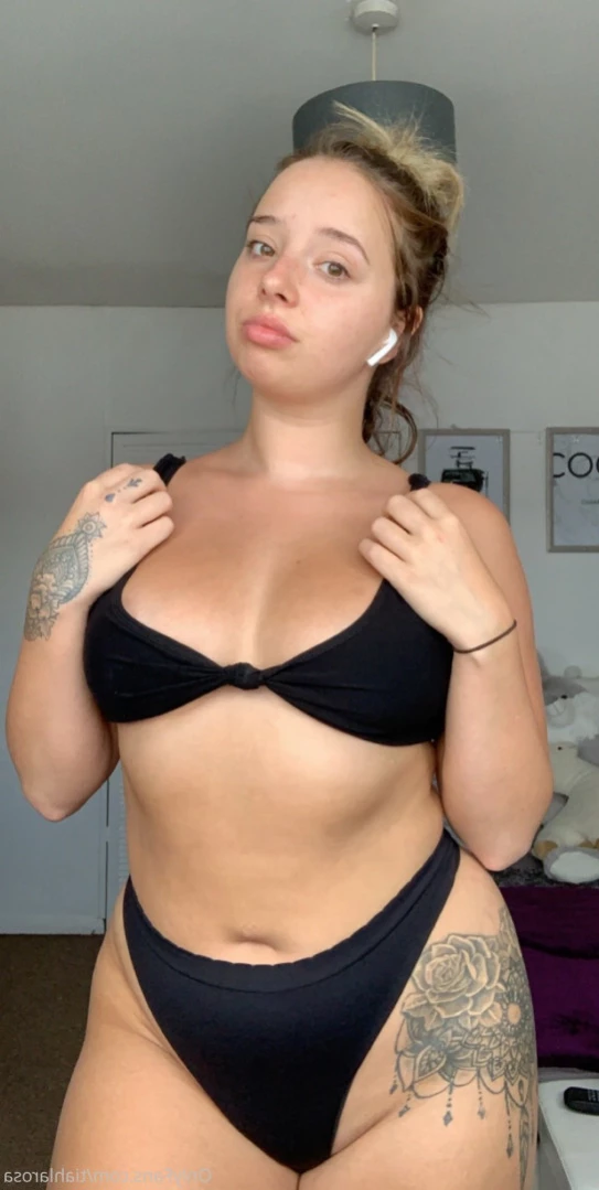 Miss La Rosa [ tiahlarosa ] Onlyfans leaked photo 12030270 on Hotleaks.tv