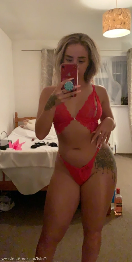 Miss La Rosa [ tiahlarosa ] Onlyfans leaked photo 13610475 on Hotleaks.tv