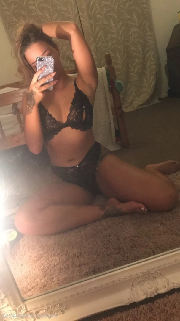 Miss La Rosa [ tiahlarosa ] Onlyfans leaked photo 13610660 on Hotleaks.tv