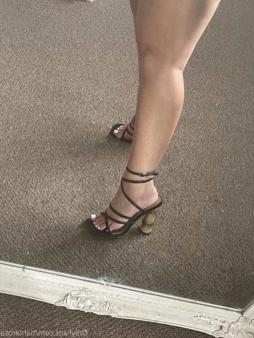 Miss La Rosa [ tiahlarosa ] Onlyfans leaked photo 13610785 on Hotleaks.tv
