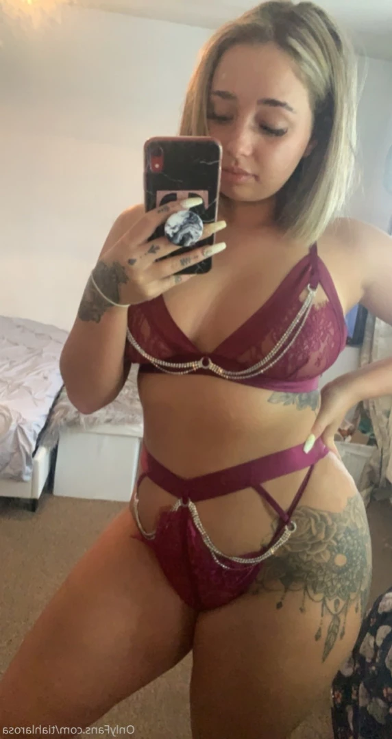 Miss La Rosa [ tiahlarosa ] Onlyfans leaked photo 13610940 on Hotleaks.tv
