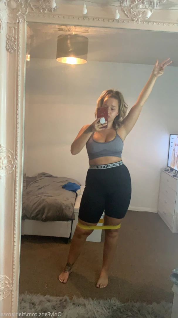 Miss La Rosa [ tiahlarosa ] Onlyfans leaked photo 14864704 on Hotleaks.tv