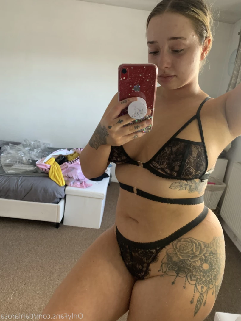 Miss La Rosa [ tiahlarosa ] Onlyfans leaked photo 15137724 on Hotleaks.tv