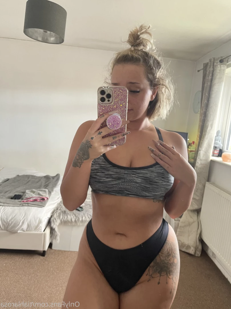 Miss La Rosa [ tiahlarosa ] Onlyfans leaked photo 15386019 on Hotleaks.tv