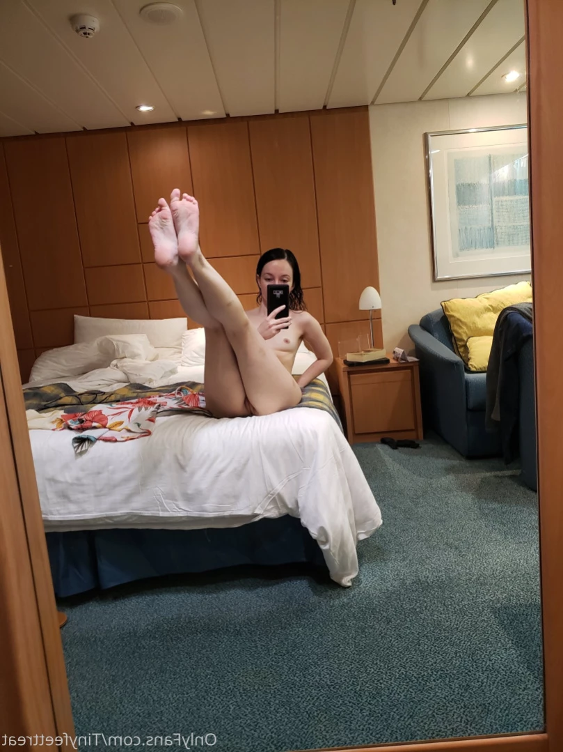 tinyfeettreat Onlyfans leaked photo 15347752 on Hotleaks.tv