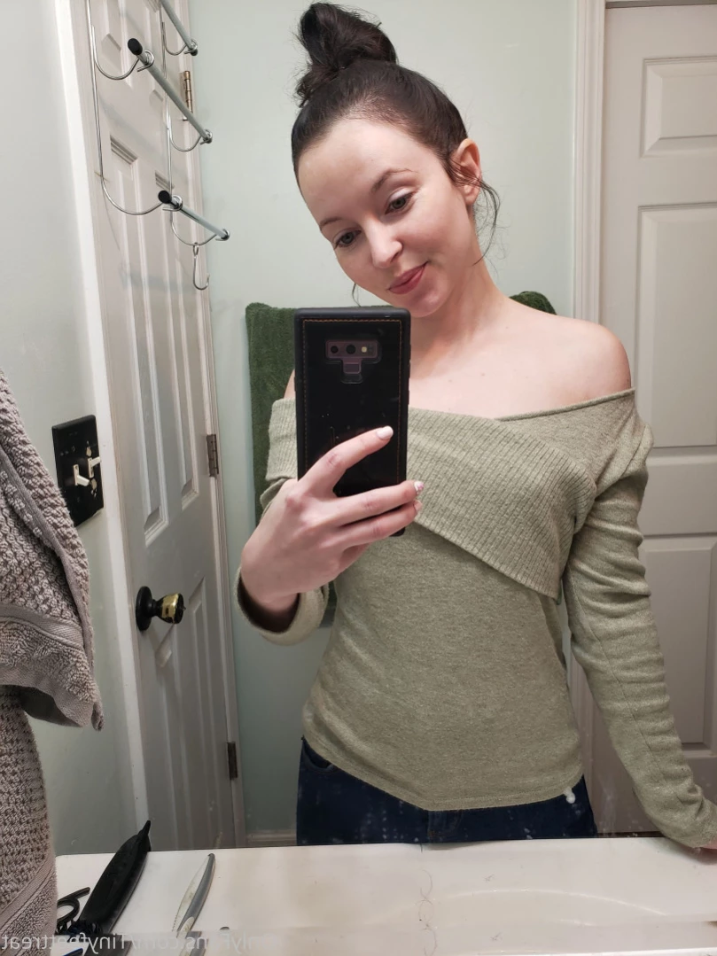 tinyfeettreat Onlyfans leaked photo 15996434 on Hotleaks.tv