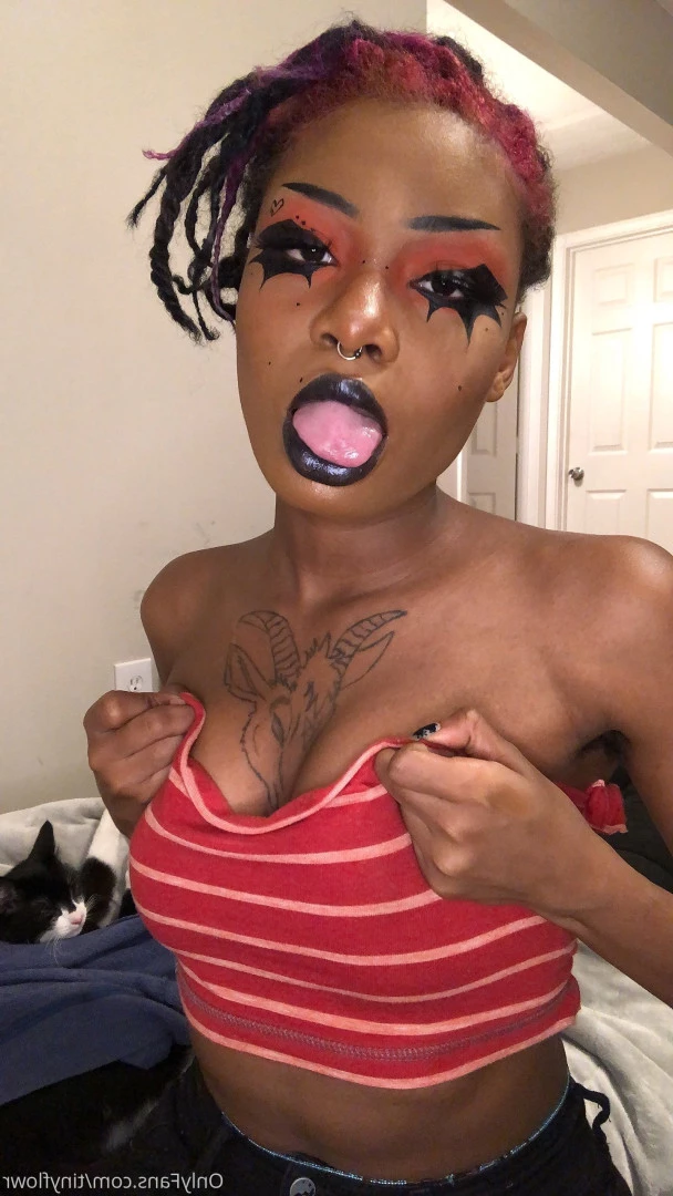 💔your favorite tiny pocket hoe!✨ [ tinyflowr ] Onlyfans leaked photo 8844797 on Hotleaks.tv
