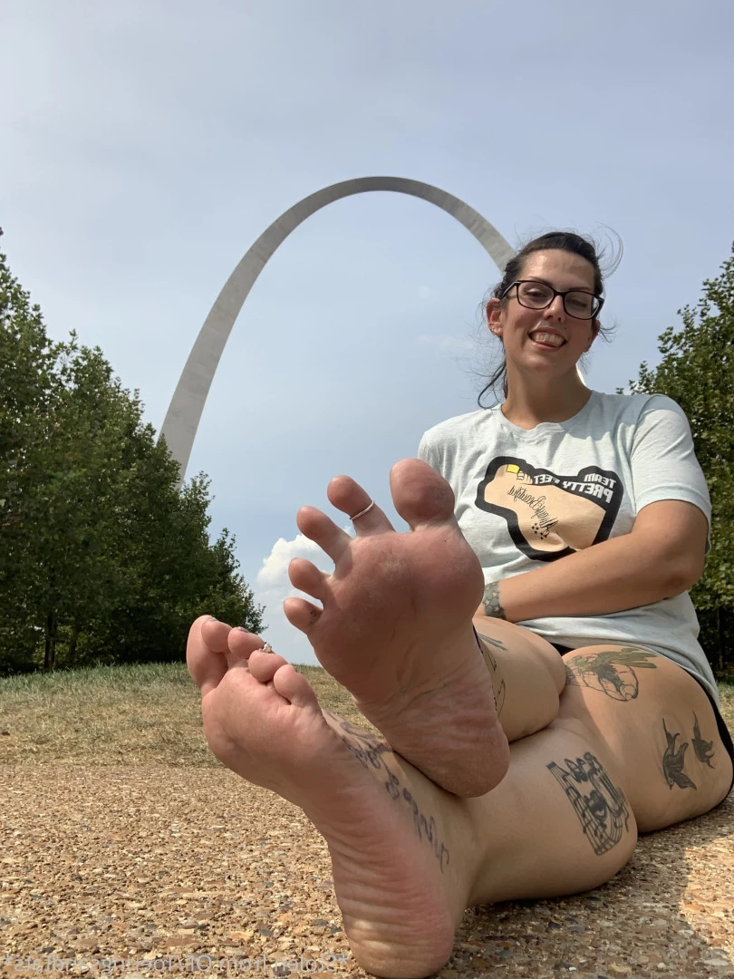 Lexi - Toe Rings and Tattoos [ toeringsandtats ] Onlyfans leaked photo 8771184 on Hotleaks.tv