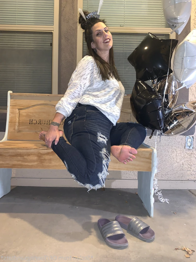 Lexi - Toe Rings and Tattoos [ toeringsandtats ] Onlyfans leaked photo 8775186 on Hotleaks.tv