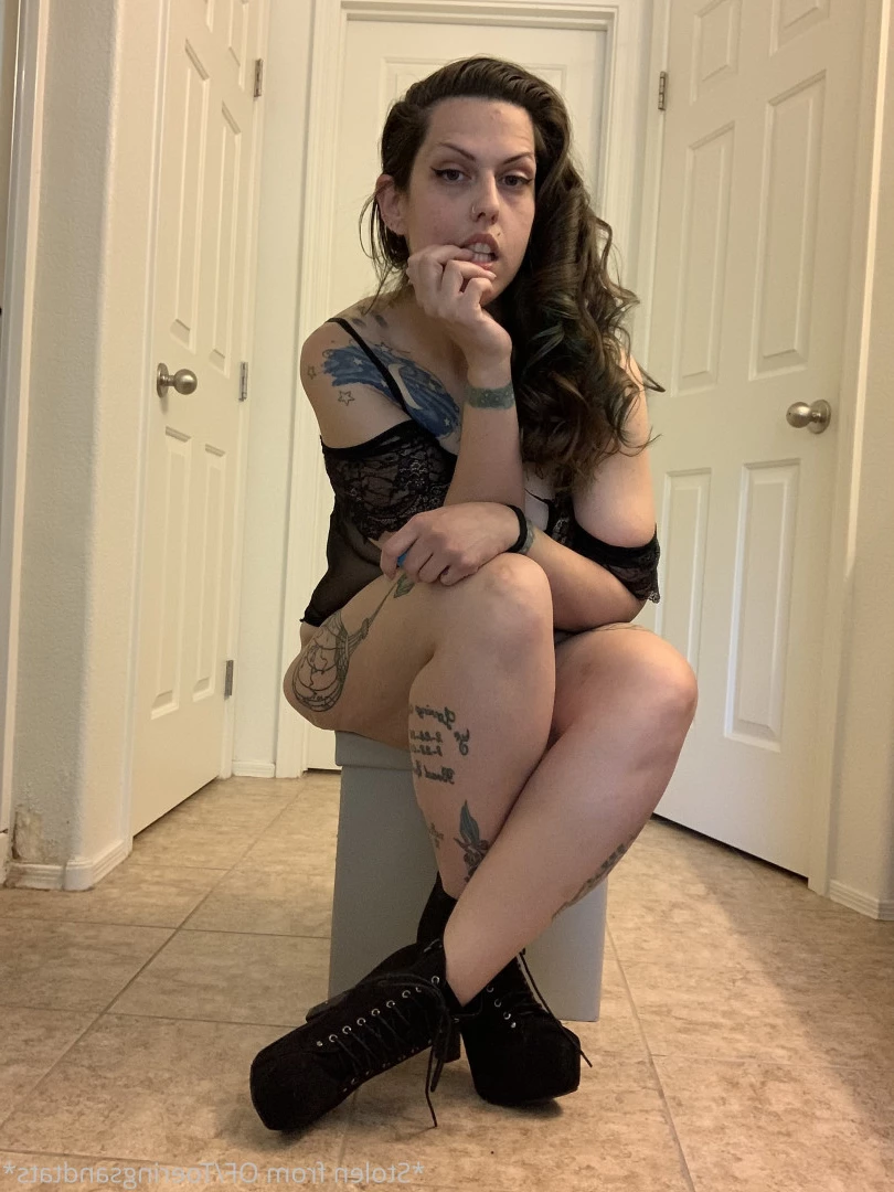 Lexi - Toe Rings and Tattoos [ toeringsandtats ] Onlyfans leaked photo 8808485 on Hotleaks.tv