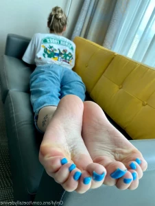 9095927