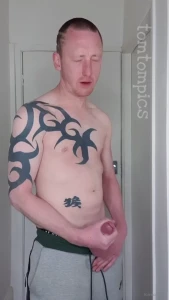 tomtompics Onlyfans leaked video 7933841 on Hotleaks.tv