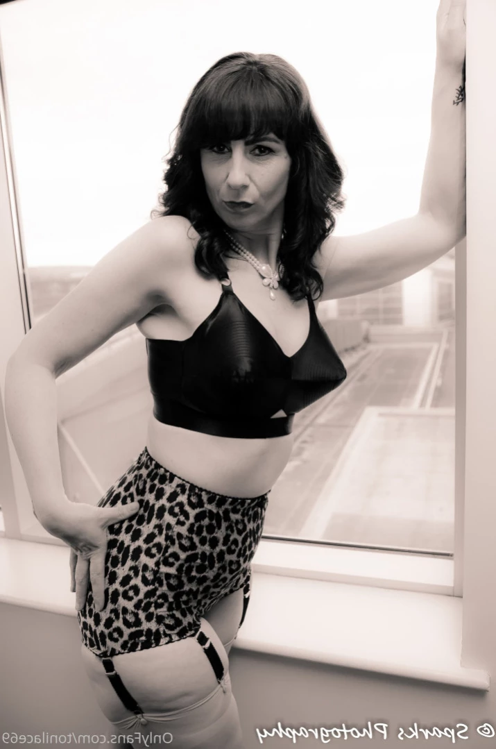 toni lace [ tonilace69 ] Onlyfans leaked photo 11624570 on Hotleaks.tv