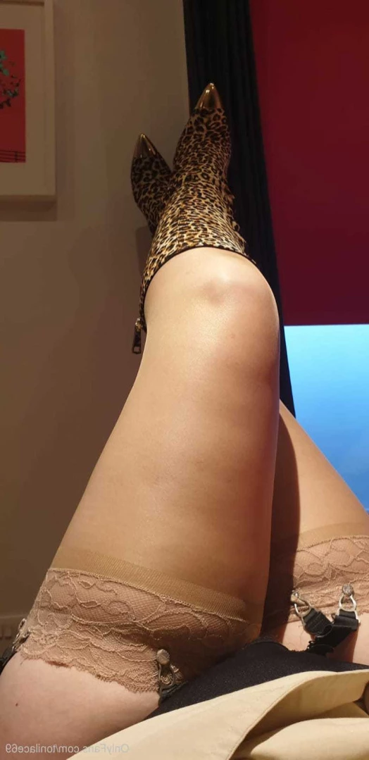toni lace [ tonilace69 ] Onlyfans leaked photo 11732995 on Hotleaks.tv