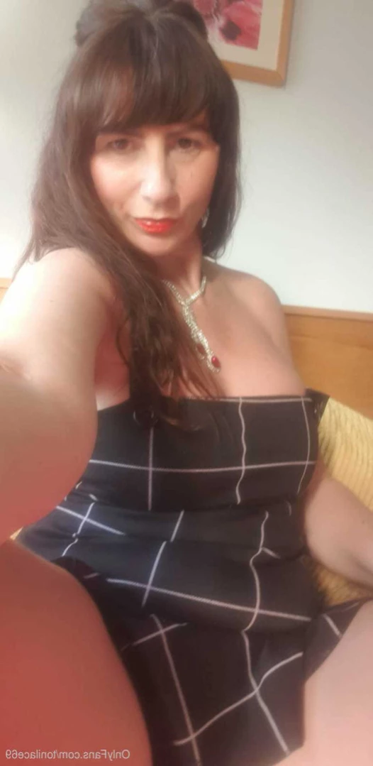 toni lace [ tonilace69 ] Onlyfans leaked photo 12569757 on Hotleaks.tv