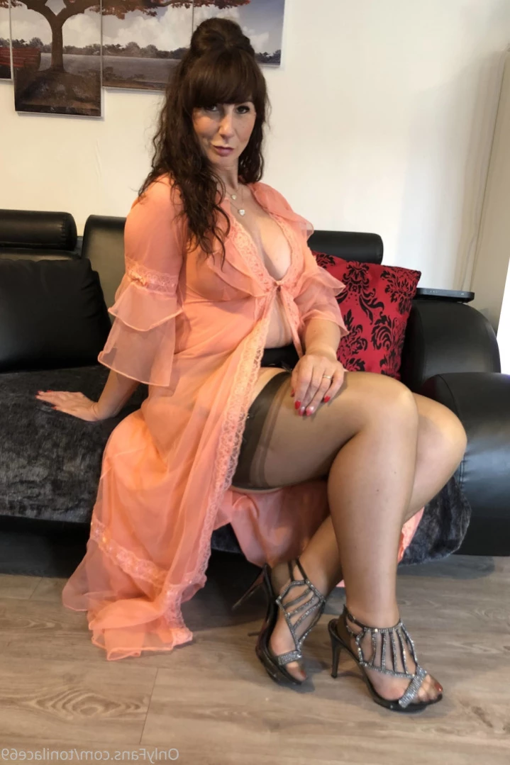 toni lace [ tonilace69 ] Onlyfans leaked photo 12922154 on Hotleaks.tv