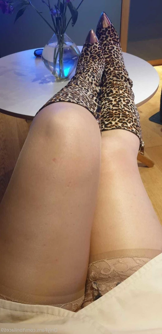 toni lace [ tonilace69 ] Onlyfans leaked photo 13199048 on Hotleaks.tv