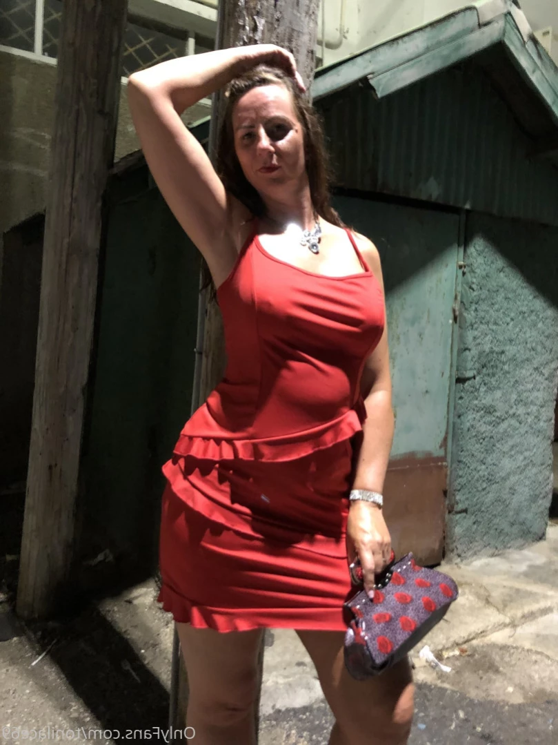 toni lace [ tonilace69 ] Onlyfans leaked photo 13499645 on Hotleaks.tv